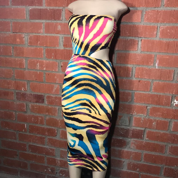 🌺Claws Coming Out Midi Dress - Picture 4 of 7